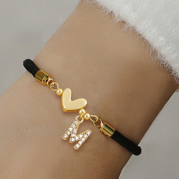 Initial-Herz-Anhänger-Armband, modischer All-Match-Schmuck für Frauen, retro verstellbares Seilarmband für den täglichen Gebrauch