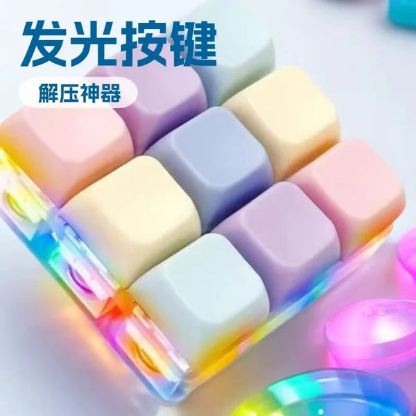 Decompression 4/9 Keyboard Keychain Anti Stress Relief Keyring Clicker Relief Button Pinch Tester Antistress Accessory