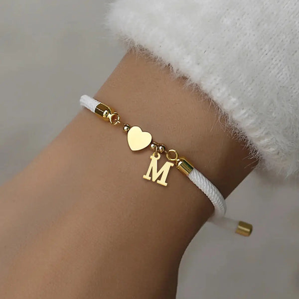 Initial-Herz-Anhänger-Armband, modischer All-Match-Schmuck für Frauen, retro verstellbares Seilarmband für den täglichen Gebrauch
